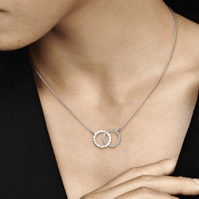 Collar Collier Círculos entrelazados con logotipo Pandora Recubrimiento en Oro de 14k