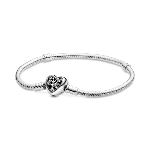 Brazalete cadena de serpiente Pandora Moments con broche de corazón decorado con el árbol de familia