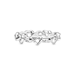 Anillo de Corazones anudados