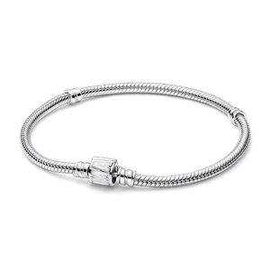 Brazalete cadena de serpiente con broche con logotipo de Marvel