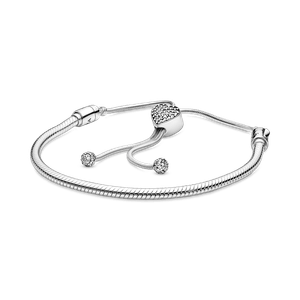 Brazalete Cadena de Serpiente Deslizante y Cierre de Corazón en Pavé