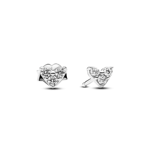 Aretes de Botón Corazón y Triple Gema Plateado