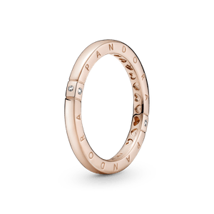 Anillo Con Logotipo Y Corazones Recubrimiento en Oro Rosa de 14k