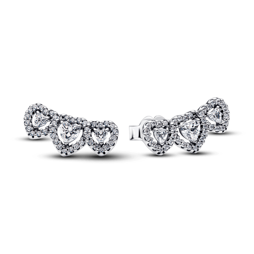 Aretes de Botón Trilogía de Corazones con Halo