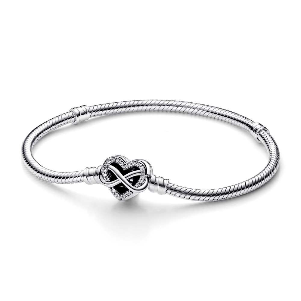 Brazalete cadena de serpiente Pandora Moments con broche Corazón infinito centelleante